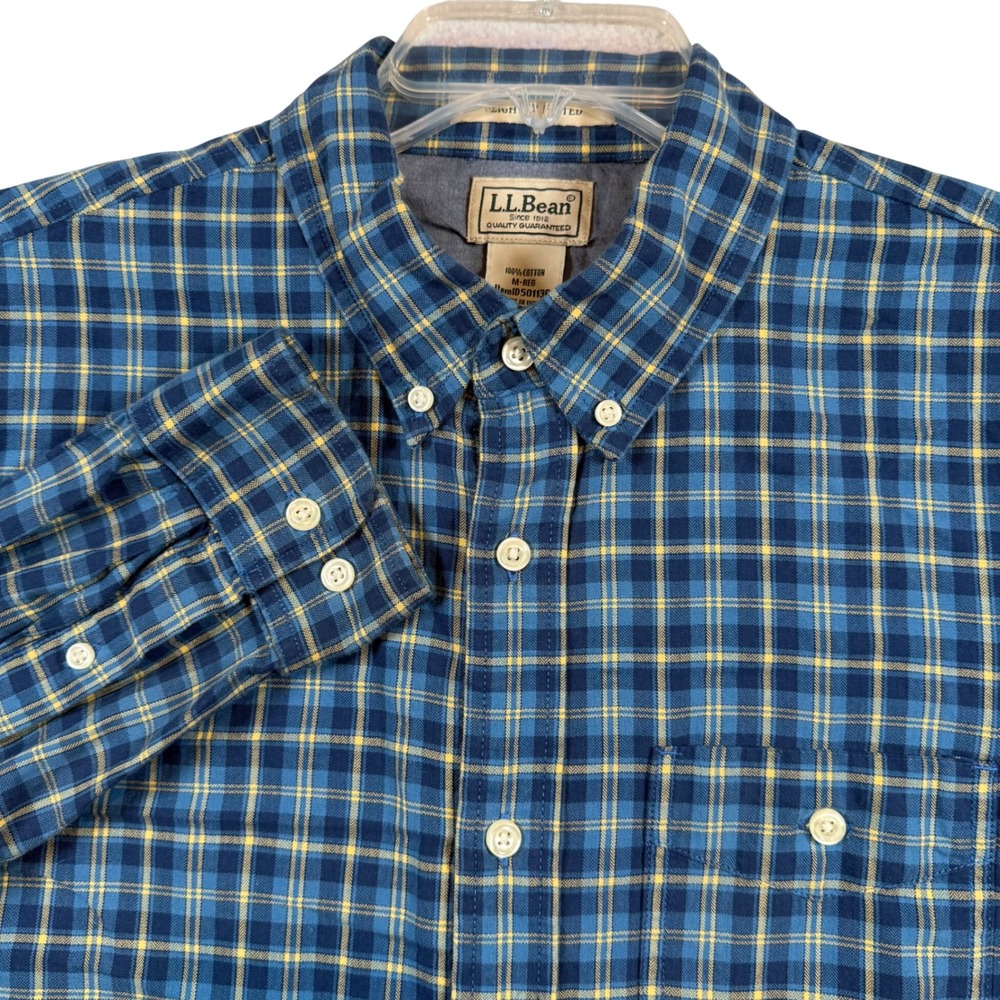 L.L. Bean Button Down Shirt Mens Medium Blue Plaid Slightly Fitted